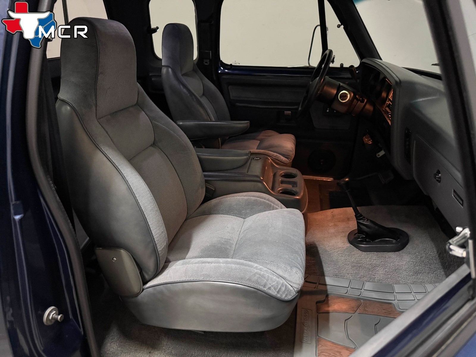 Dodge-W350-1993-Pickup-Truck-24