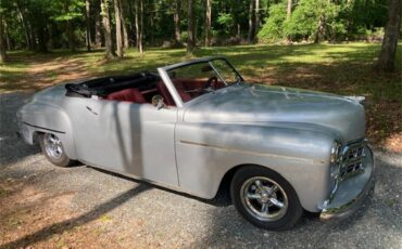 Dodge-Wayfarer-1949-silver-red-2