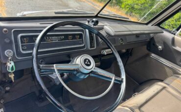 Dodge-a100-1968-custom-12