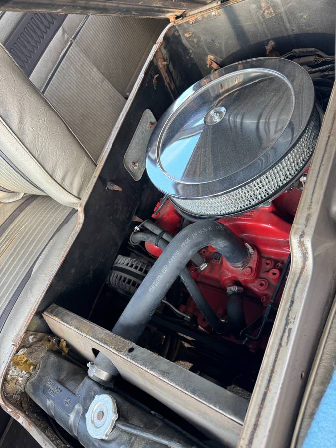 Dodge-a100-1968-custom-17