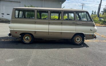 Dodge-a100-1968-custom-7