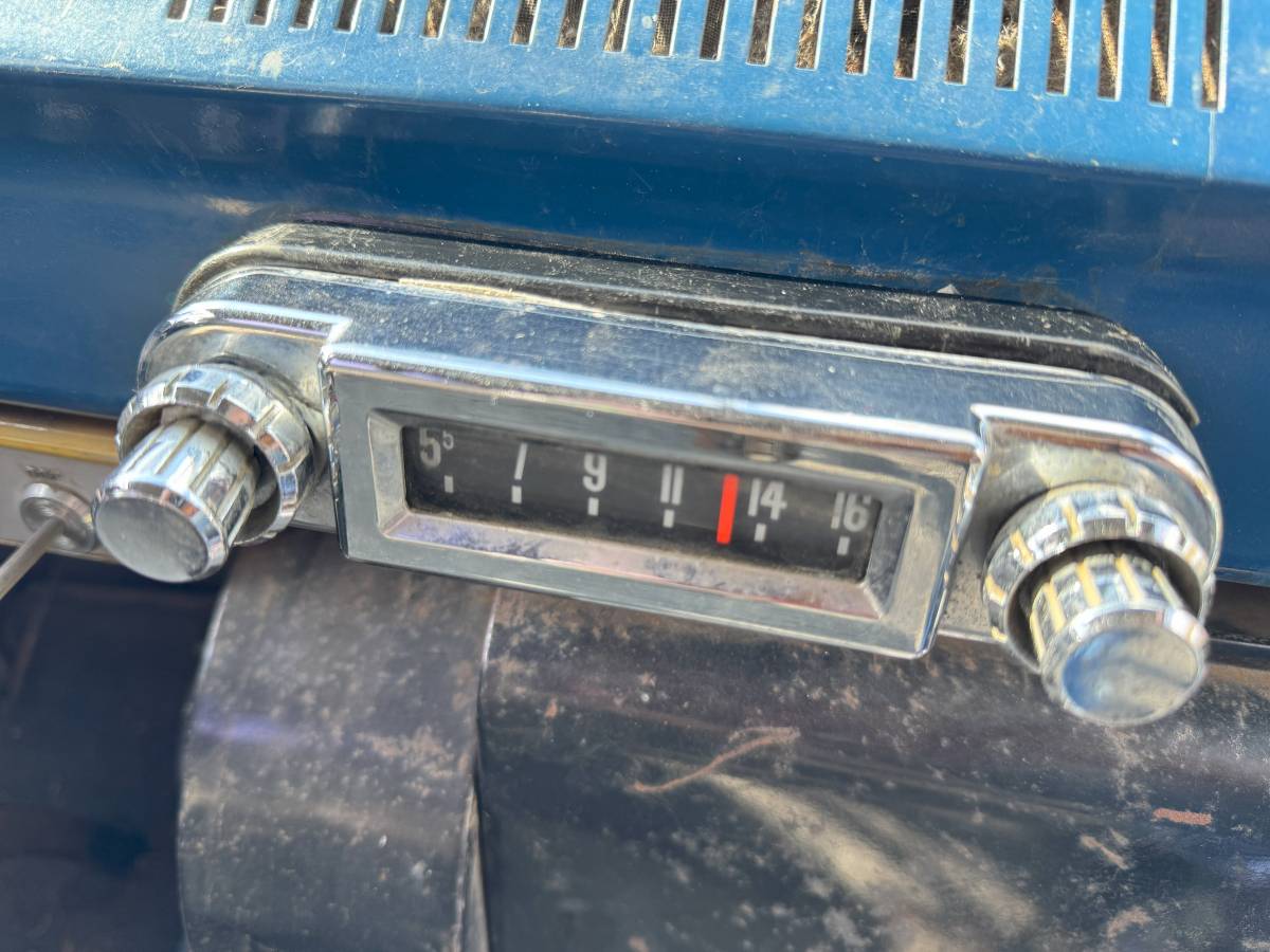 Dodge-a100-van-1966-blue-5