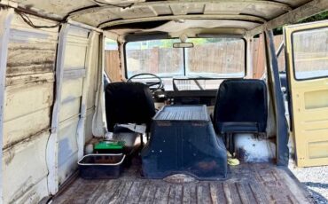 Dodge-a100-van-1969-12