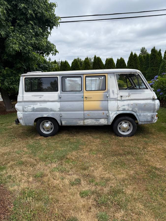 Dodge-a100-van-1969-2