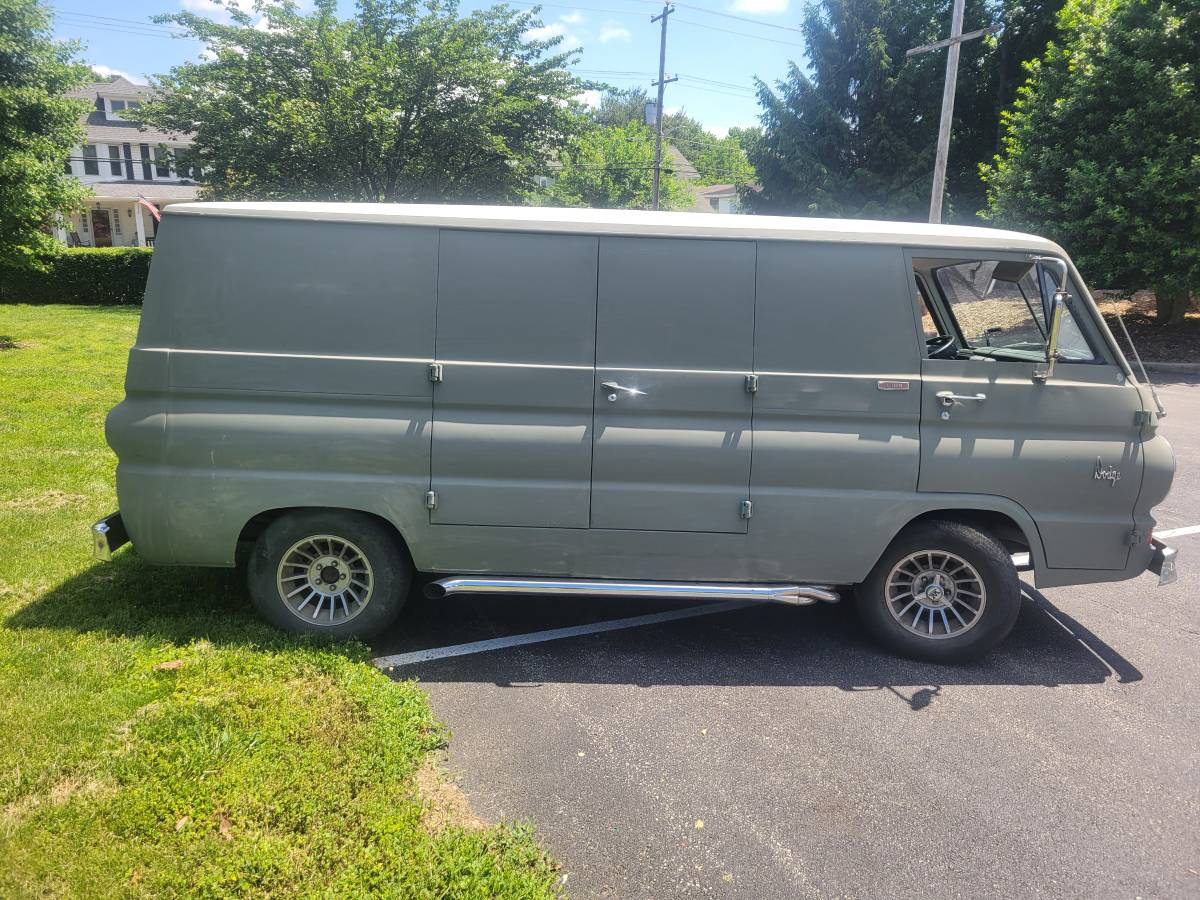 Dodge-a108-van-1967-1