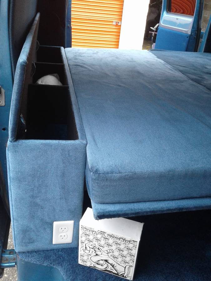 Dodge-b-100-1975-blue-21