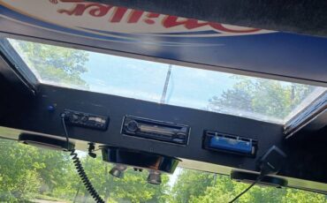 Dodge-b200-van-1987-blue-12