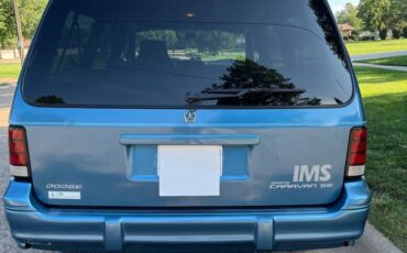 Dodge-caravan-se-rampvan-from-ims-1994-blue-19