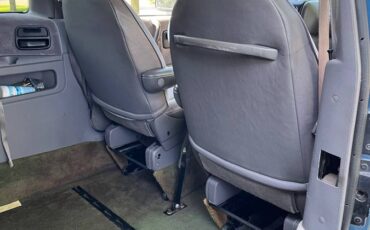 Dodge-caravan-se-rampvan-from-ims-1994-blue-2