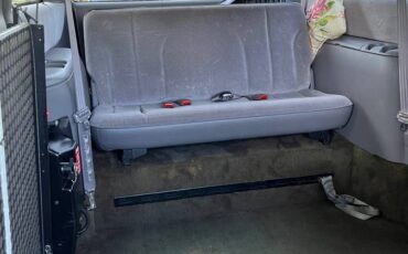 Dodge-caravan-se-rampvan-from-ims-1994-blue-6