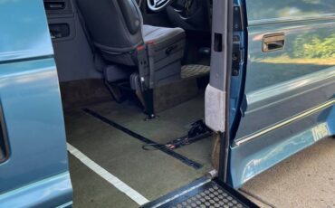 Dodge-caravan-se-rampvan-from-ims-1994-blue-7