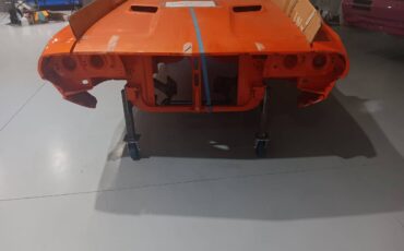 Dodge-challenger-1970-orange-2