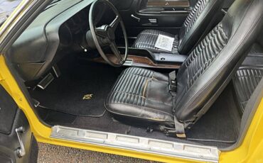 Dodge-challenger-1970-yellow-16
