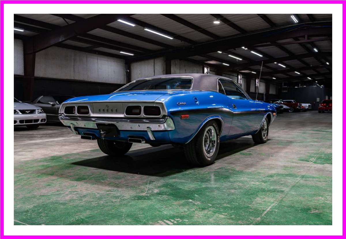 Dodge-challenger-1972-blue-35