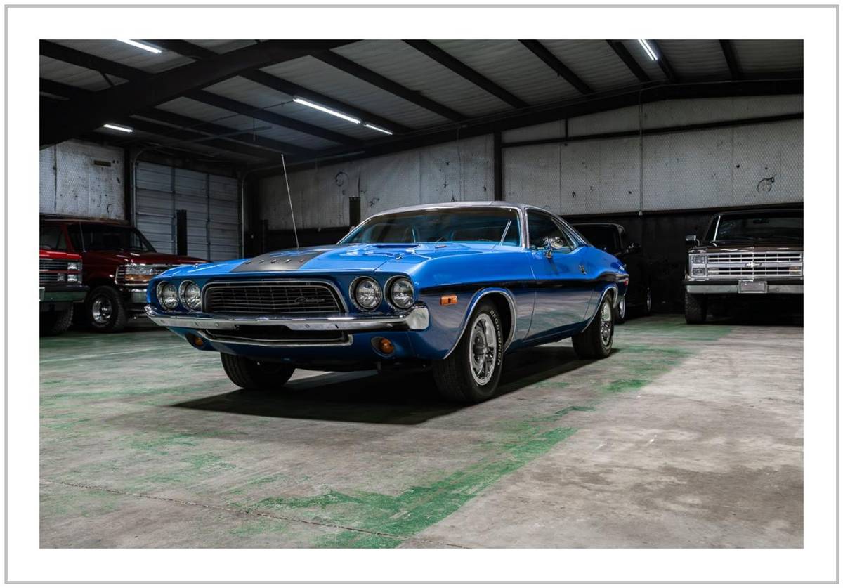 Dodge-challenger-1972-blue-38