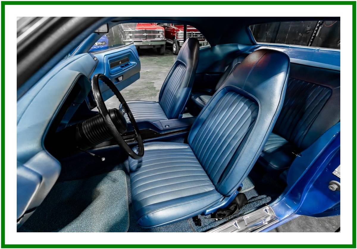 Dodge-challenger-1972-blue-49