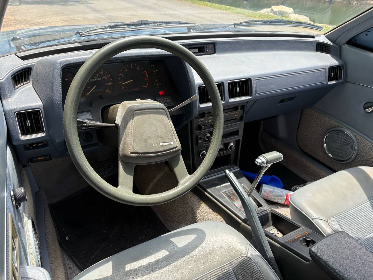 Dodge-challenger-1981-blue-9