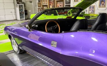 Dodge-challenger-convertible-1970-purple
