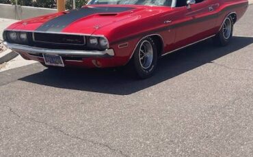 Dodge-challenger-rt-1970-red-2