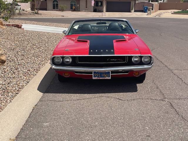 Dodge-challenger-rt-1970-red-5