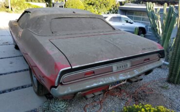 Dodge-challenger-rt-1970-red-7
