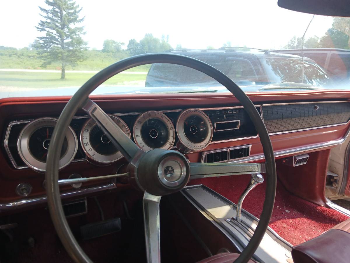 Dodge-charger-1966-custom-13