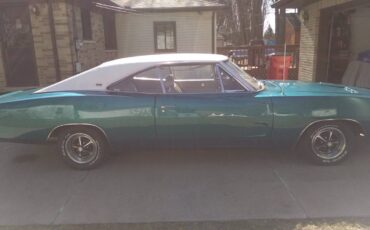 Dodge-charger-1969-3