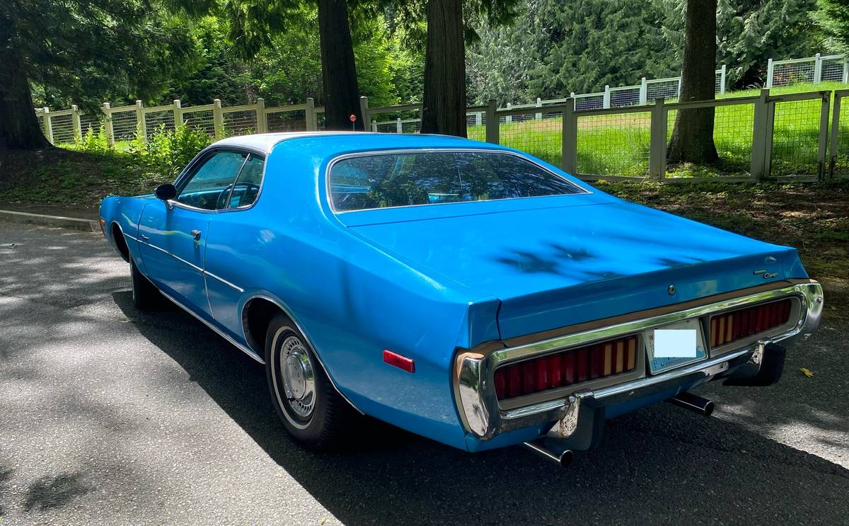 Dodge-charger-1973-blue-1