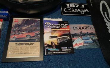 Dodge-charger-1973-blue-9