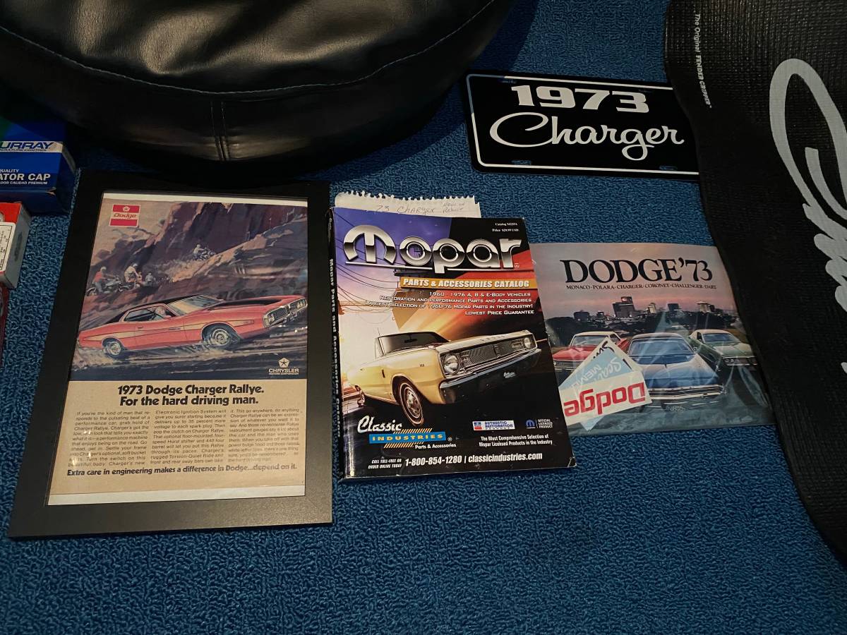 Dodge-charger-1973-blue-9