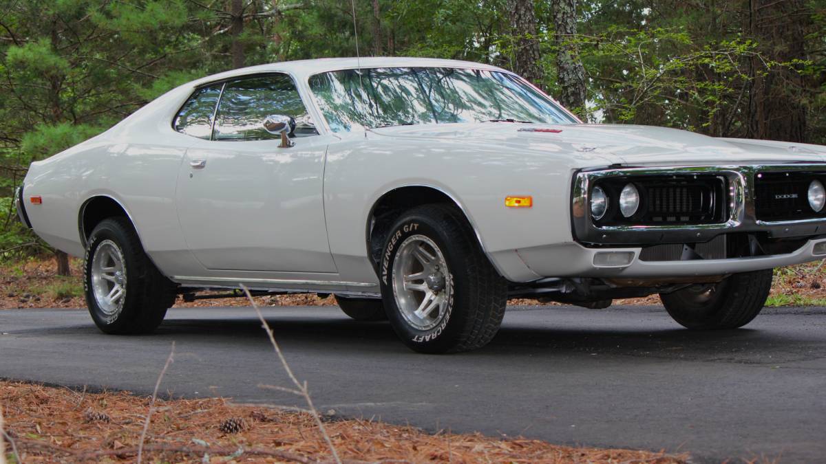 Dodge-charger-1973-white-6