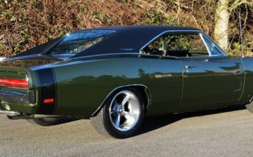 Dodge-charger-rt-1969-green-16