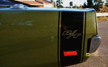 Dodge-charger-rt-1969-green