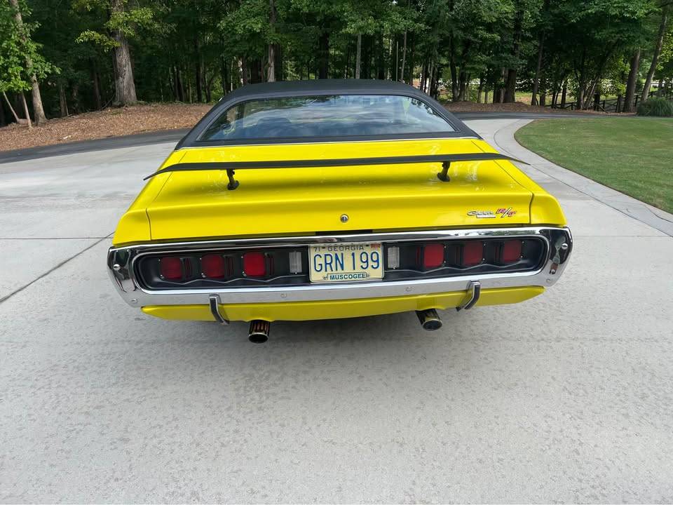 Dodge-charger-rt-1971-12