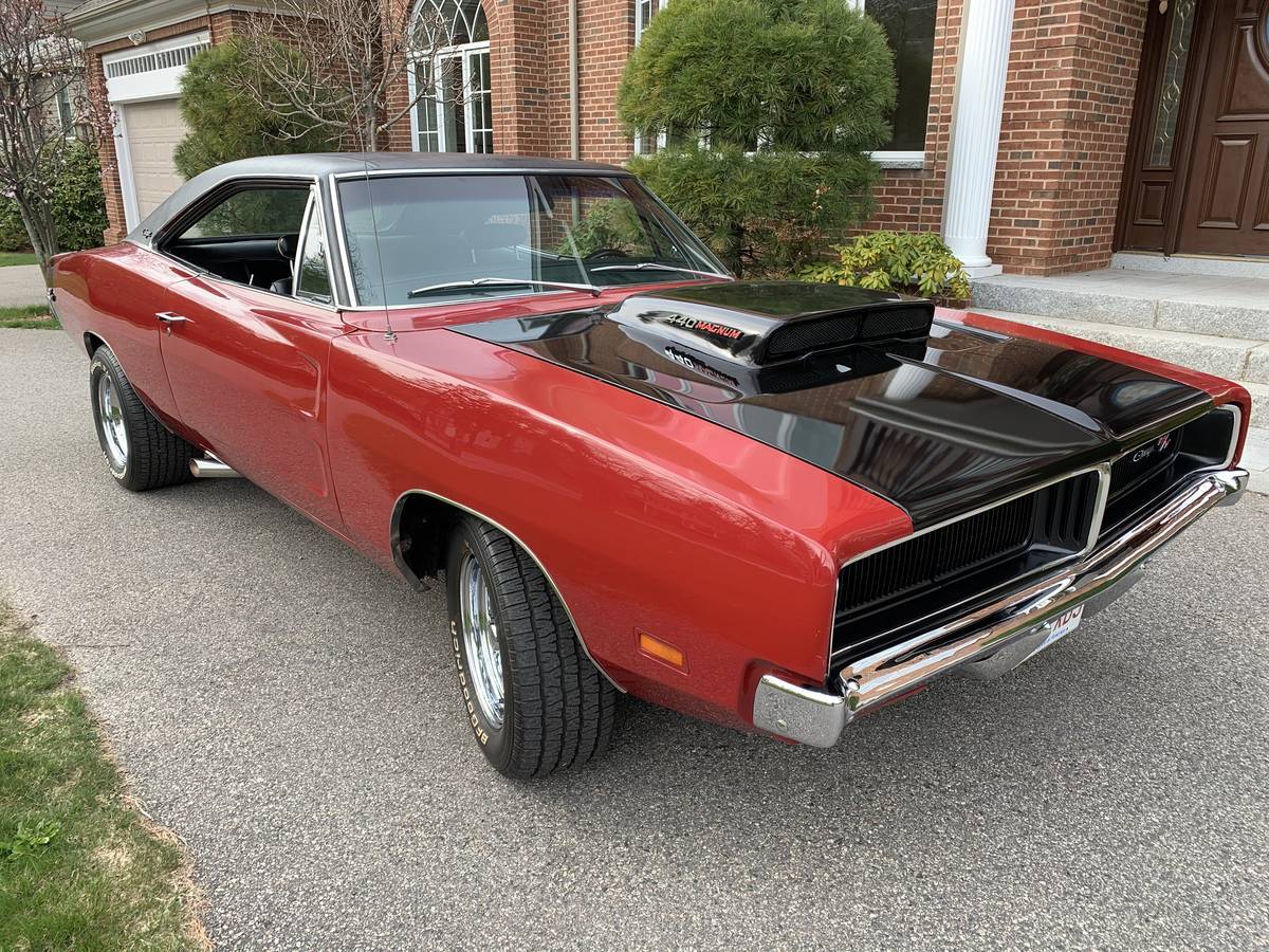 Dodge-charger-rt-tribute-1969-red-21