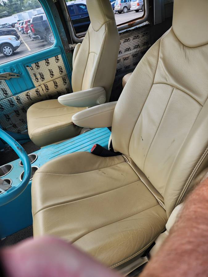 Dodge-coe-diesel-1950-blue-7
