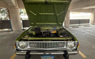 Dodge-colt-1974-green-14