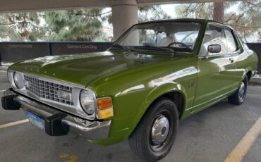 Dodge-colt-1974-green