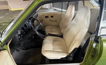 Dodge-colt-1974-green-9