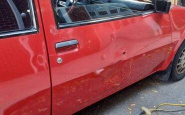 Dodge-colt-1981-red-1