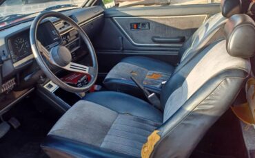 Dodge-colt-1981-red