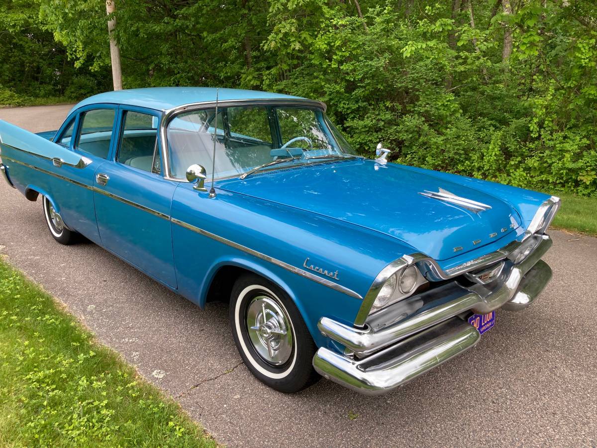 Dodge-coronet-1957-blue-2