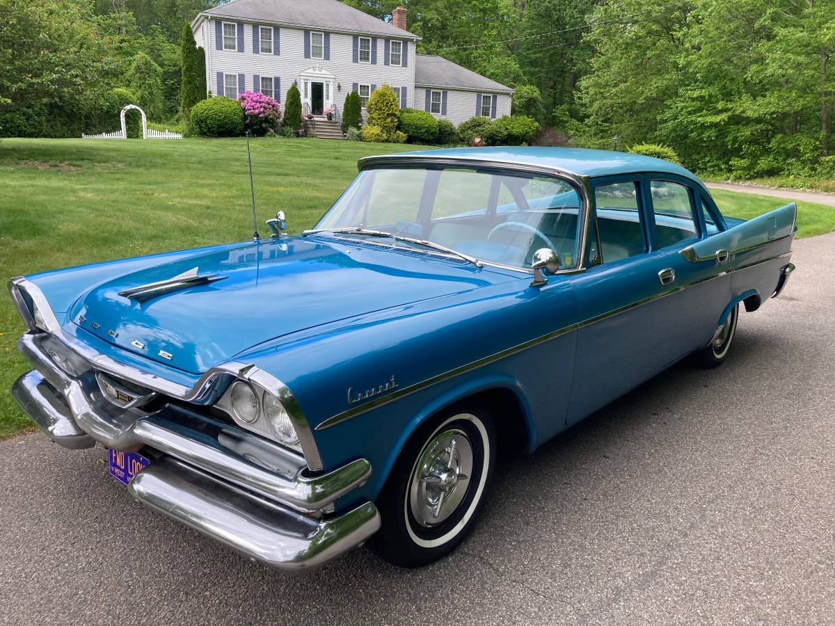 Dodge-coronet-1957-blue