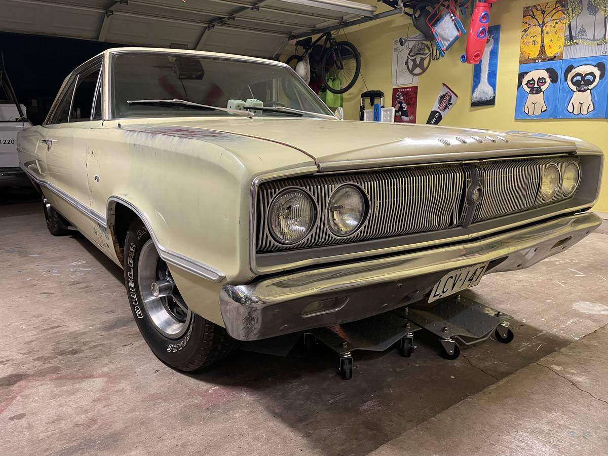 Dodge-coronet-1967-16