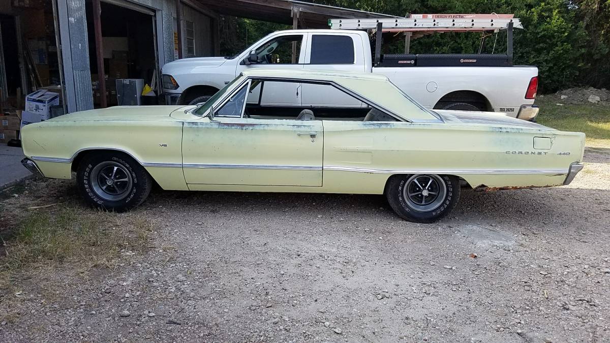 Dodge-coronet-1967