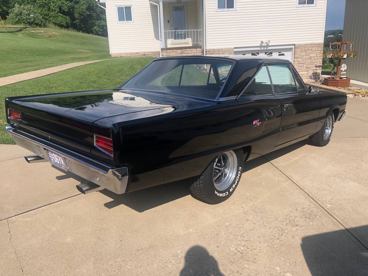 Dodge-coronet-1967-black-14