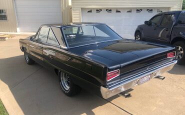 Dodge-coronet-1967-black-15