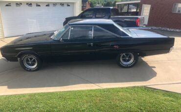 Dodge-coronet-1967-black-3