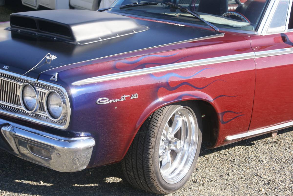 Dodge-coronet-440-1965-custom-2