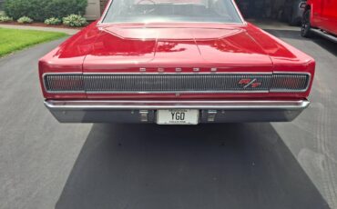 Dodge-coronet-rt-1967-red-4